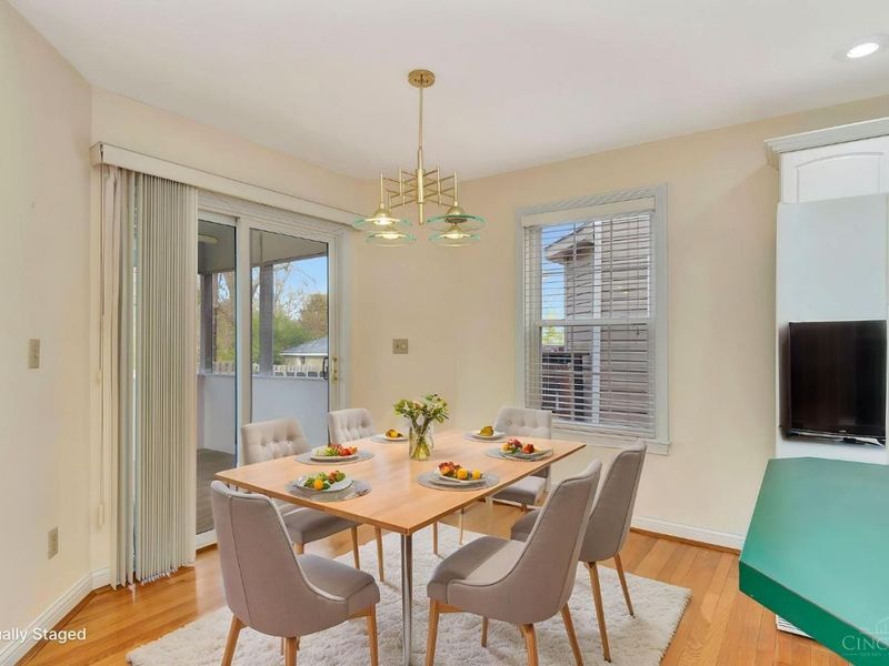 8552 Deerway Drive, Sycamore Township, OH 45236 Photo 24