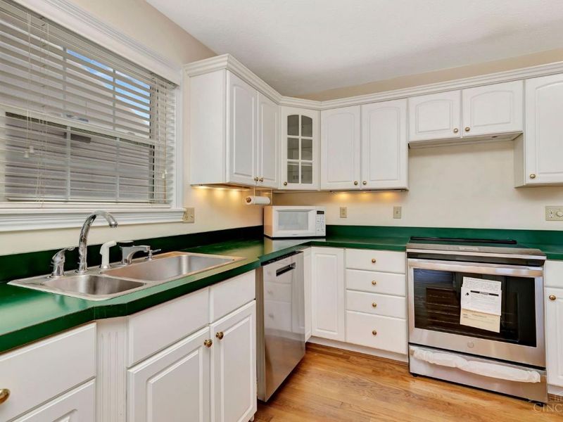 8552 Deerway Drive, Sycamore Township, OH 45236 Photo 26