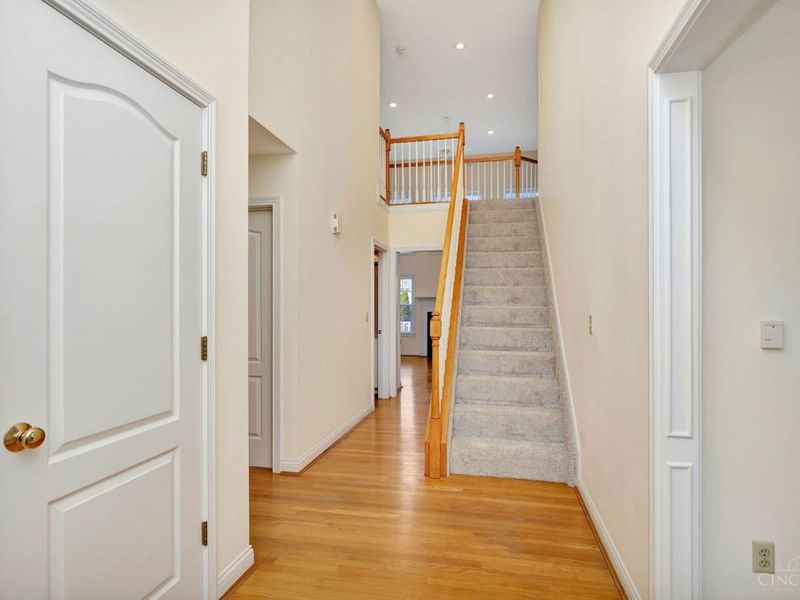 8552 Deerway Drive, Sycamore Township, OH 45236 Photo 7