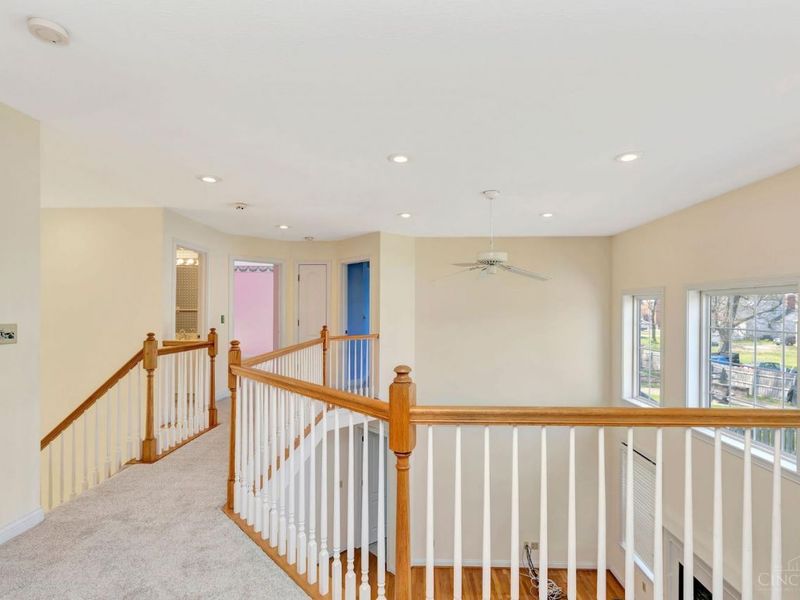 8552 Deerway Drive, Sycamore Township, OH 45236 Photo 8