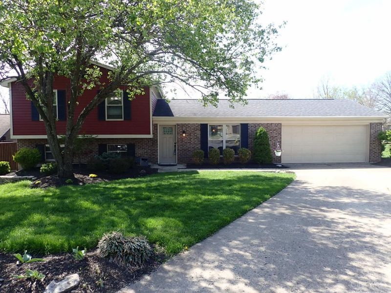 8031 Anvil Court, West Chester, OH 45069 Photo 1