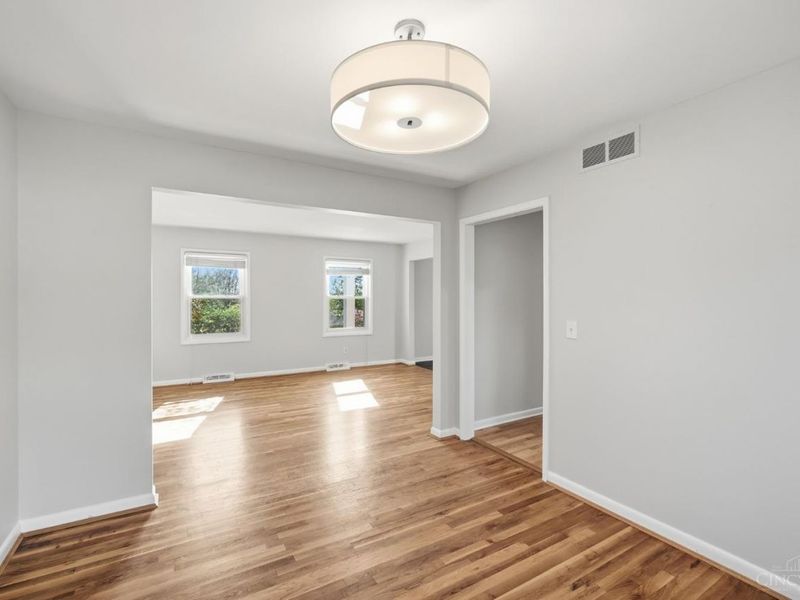 1405 Holman View Drive, Wyoming, OH 45215 Photo 12