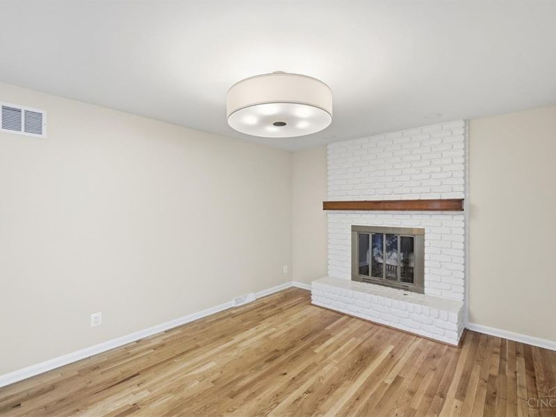 1405 Holman View Drive, Wyoming, OH 45215 Photo 21