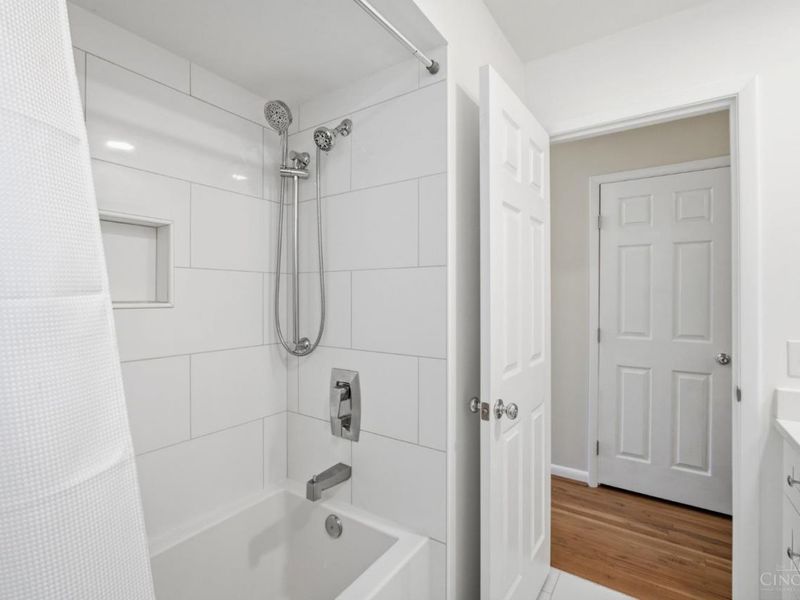 1405 Holman View Drive, Wyoming, OH 45215 Photo 40