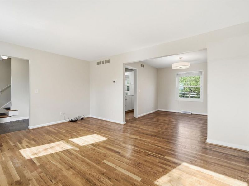 1405 Holman View Drive, Wyoming, OH 45215 Photo 9