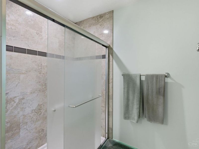 8080 Kings Court, Hamilton Twp, OH 45039 Photo 22