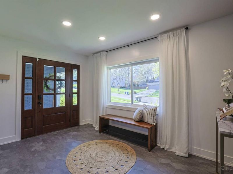 7212 Crinstead Court, Madeira, OH 45243 Photo 4