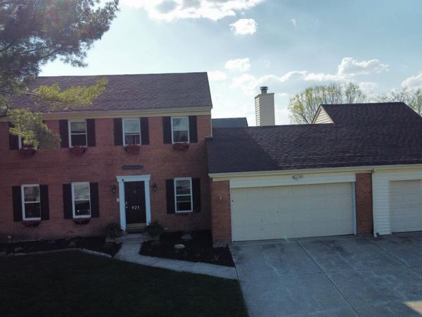 921 Briarwood Court, Mason, OH 45040