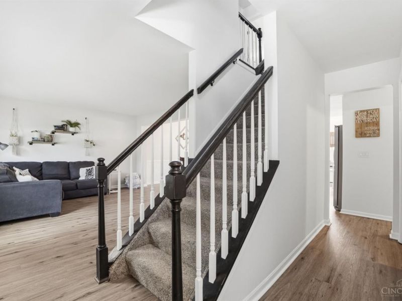 921 Briarwood Court, Mason, OH 45040 Photo 6