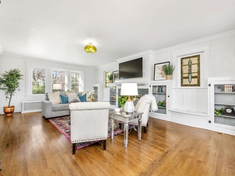 718 Clinton Springs Avenue, Cincinnati, OH 45229 Photo 13