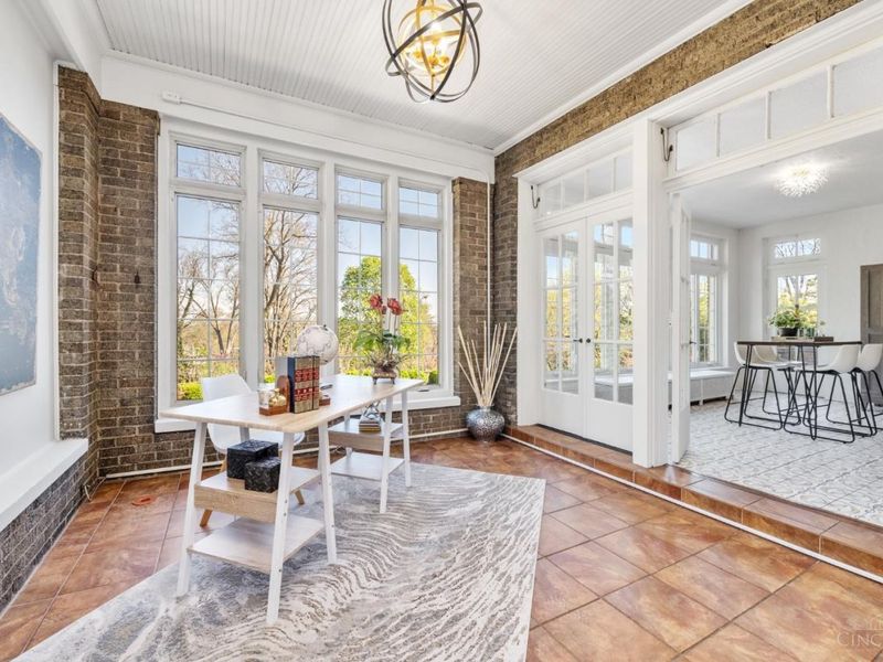 718 Clinton Springs Avenue, Cincinnati, OH 45229 Photo 17