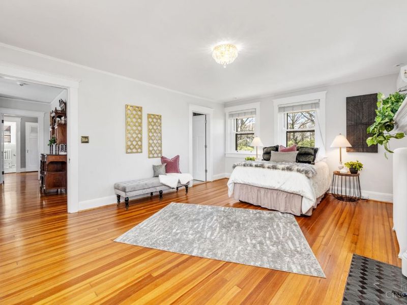 718 Clinton Springs Avenue, Cincinnati, OH 45229 Photo 27