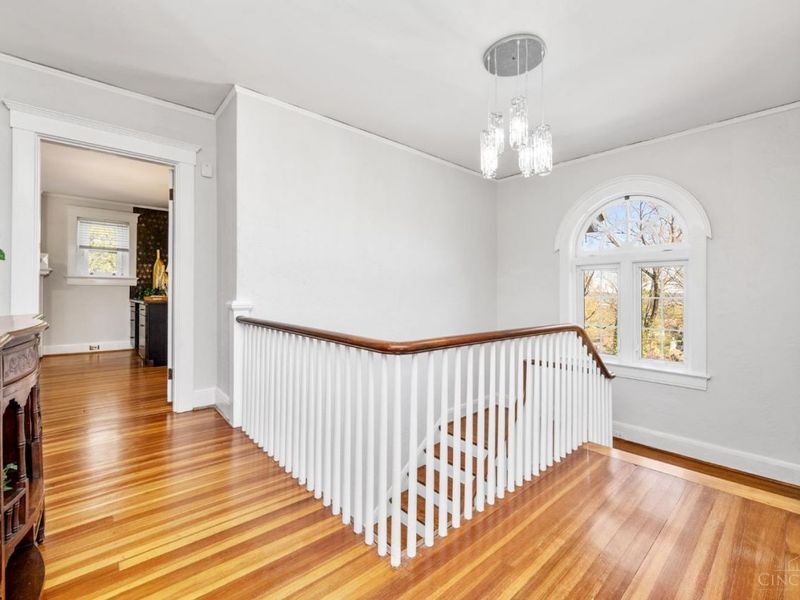 718 Clinton Springs Avenue, Cincinnati, OH 45229 Photo 35