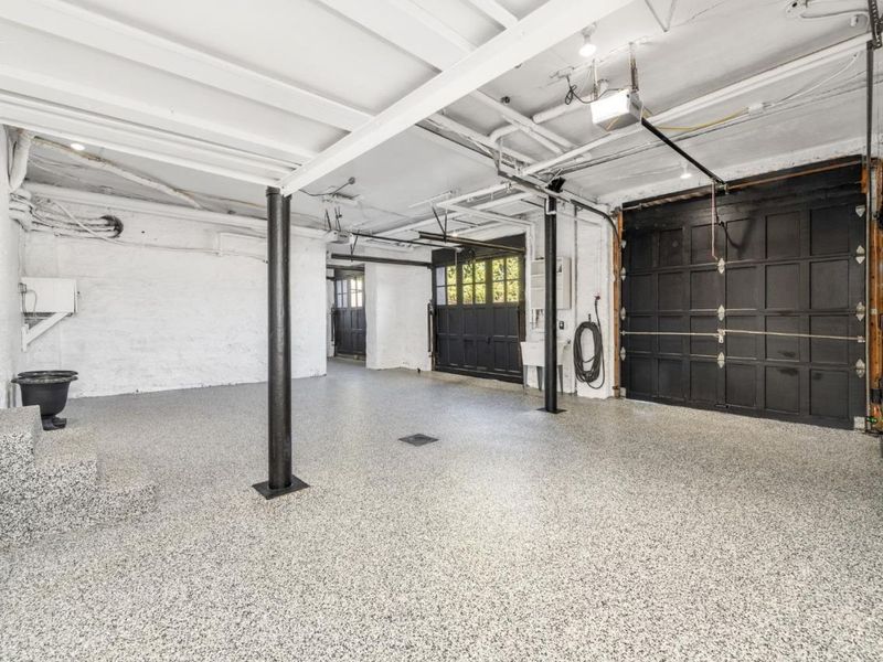 718 Clinton Springs Avenue, Cincinnati, OH 45229 Photo 44