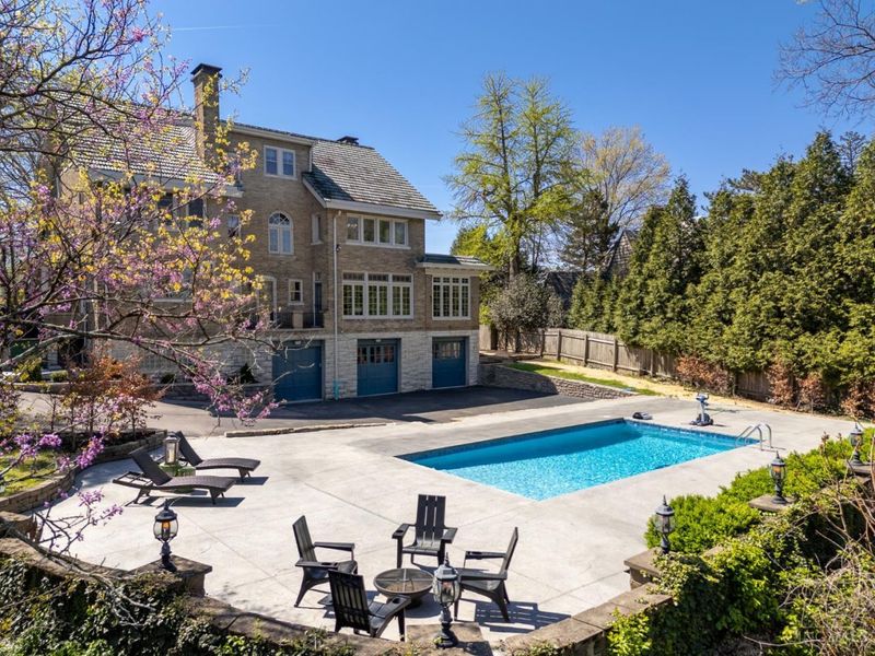 718 Clinton Springs Avenue, Cincinnati, OH 45229 Photo 48