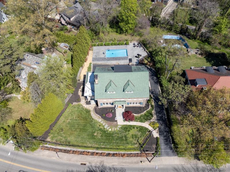 718 Clinton Springs Avenue, Cincinnati, OH 45229 Photo 7