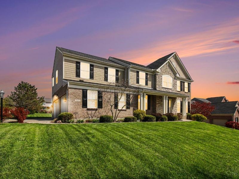 7277 Susan Springs Drive, West Chester, OH 45069 Photo 2