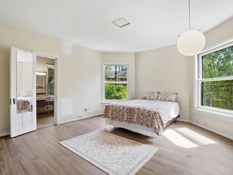 3990 Beechwood Avenue, Cincinnati, OH 45229 Photo 23