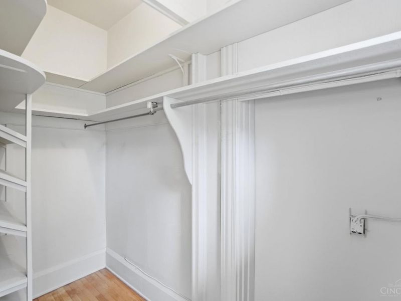 3990 Beechwood Avenue, Cincinnati, OH 45229 Photo 36