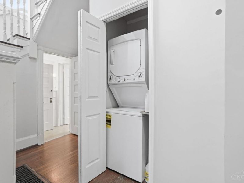 3990 Beechwood Avenue, Cincinnati, OH 45229 Photo 37