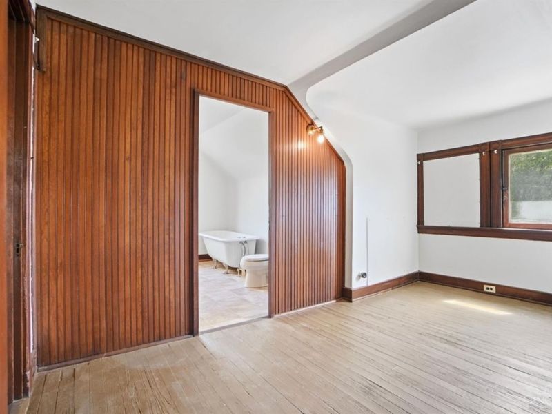 3990 Beechwood Avenue, Cincinnati, OH 45229 Photo 43