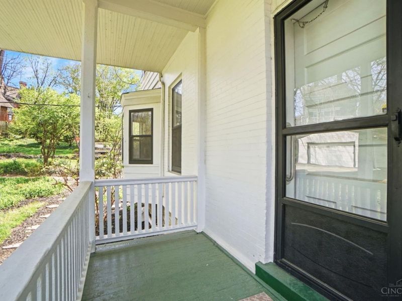 3990 Beechwood Avenue, Cincinnati, OH 45229 Photo 55