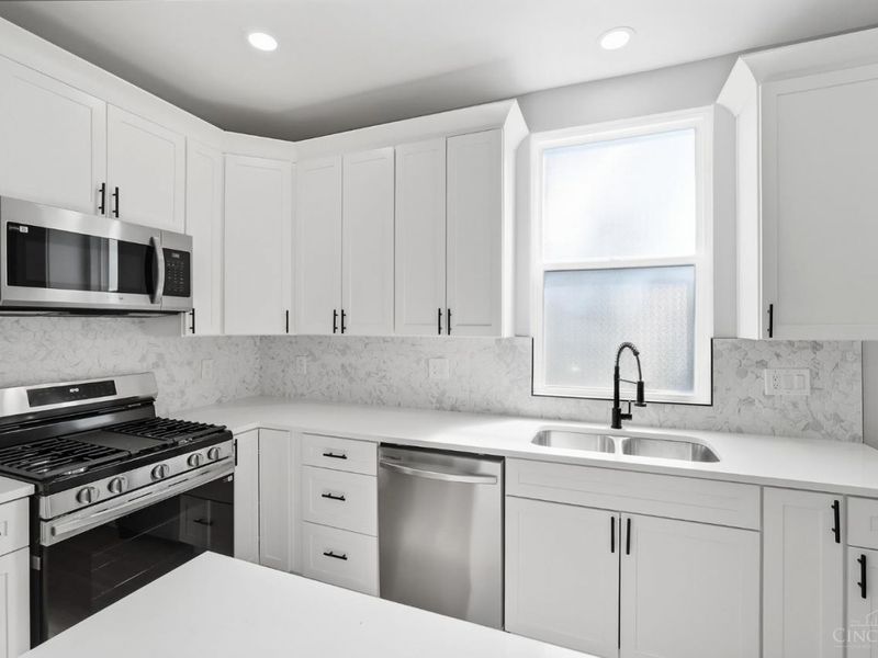 2978 Wardall Avenue, Cincinnati, OH 45211 Photo 26