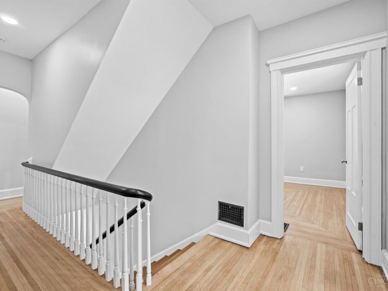2978 Wardall Avenue, Cincinnati, OH 45211 Photo 42