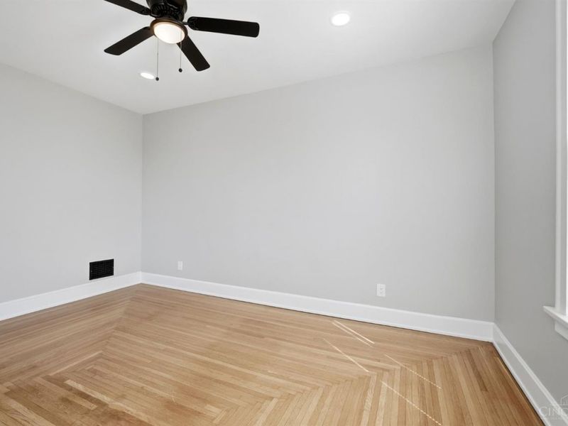 2978 Wardall Avenue, Cincinnati, OH 45211 Photo 54