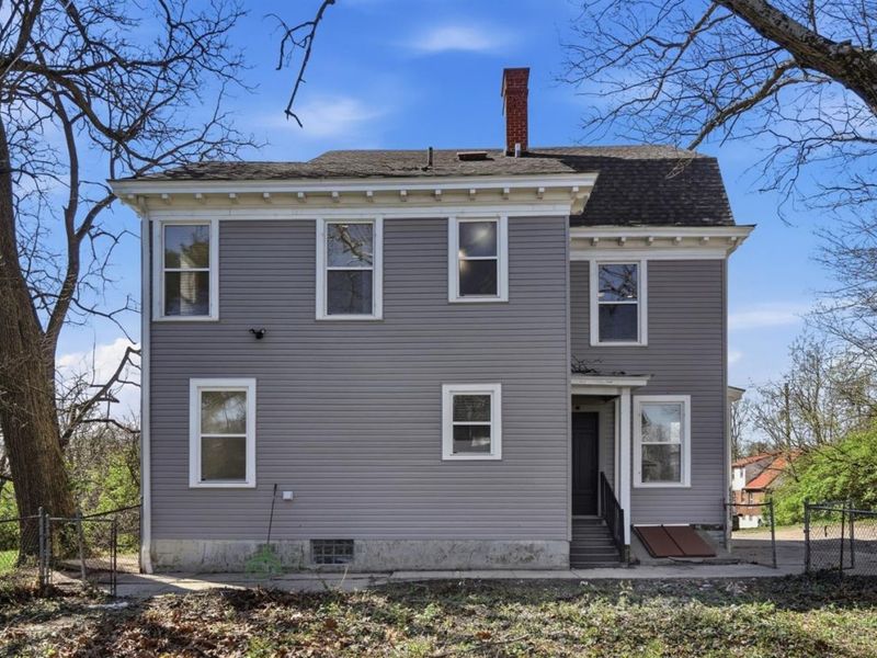2978 Wardall Avenue, Cincinnati, OH 45211 Photo 96