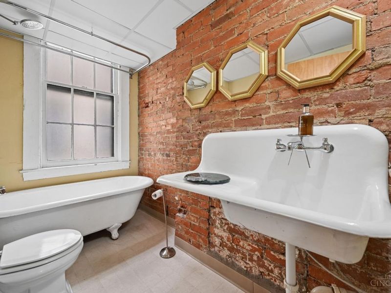 1420 Main Street, Unit 3E, Cincinnati, OH 45202 Photo 31