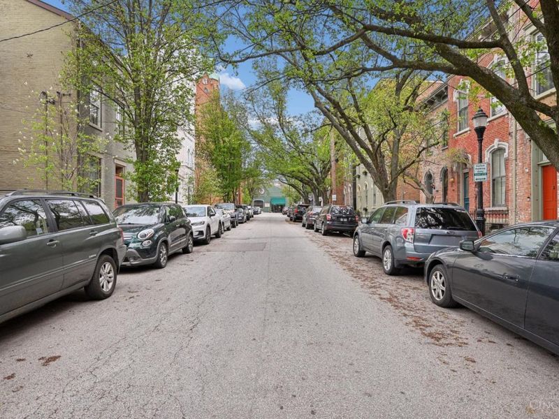 1420 Main Street, Unit 3E, Cincinnati, OH 45202 Photo 36