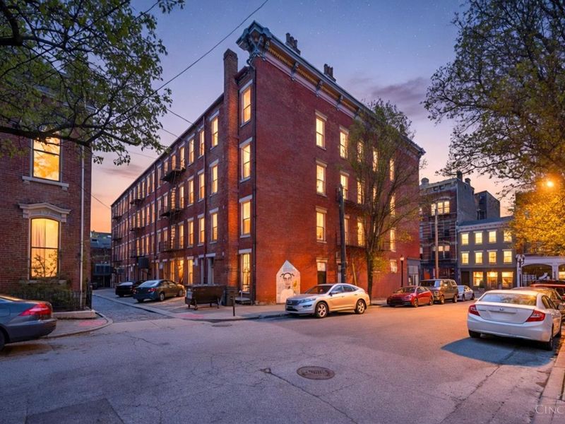 1420 Main Street, Unit 3E, Cincinnati, OH 45202 Photo 38