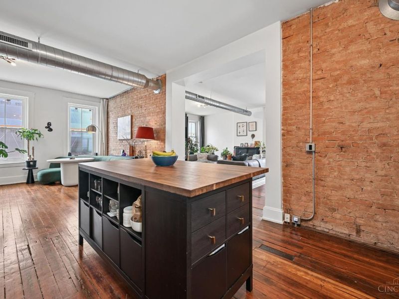 1420 Main Street, Unit 3E, Cincinnati, OH 45202 Photo 7