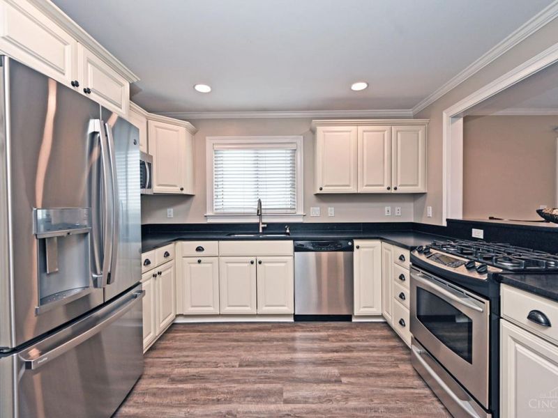 3666 Willowlea Court, Unit C, Cincinnati, OH 45208 Photo 6