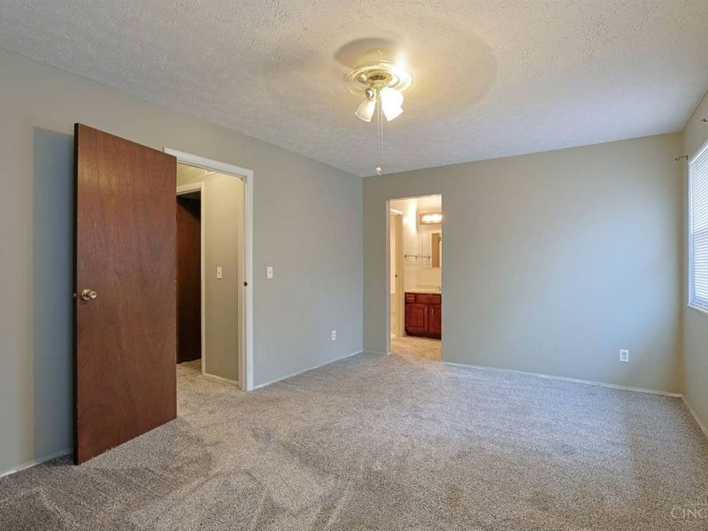 212 Duchess Lane, Union Twp, OH 45255 Photo 13