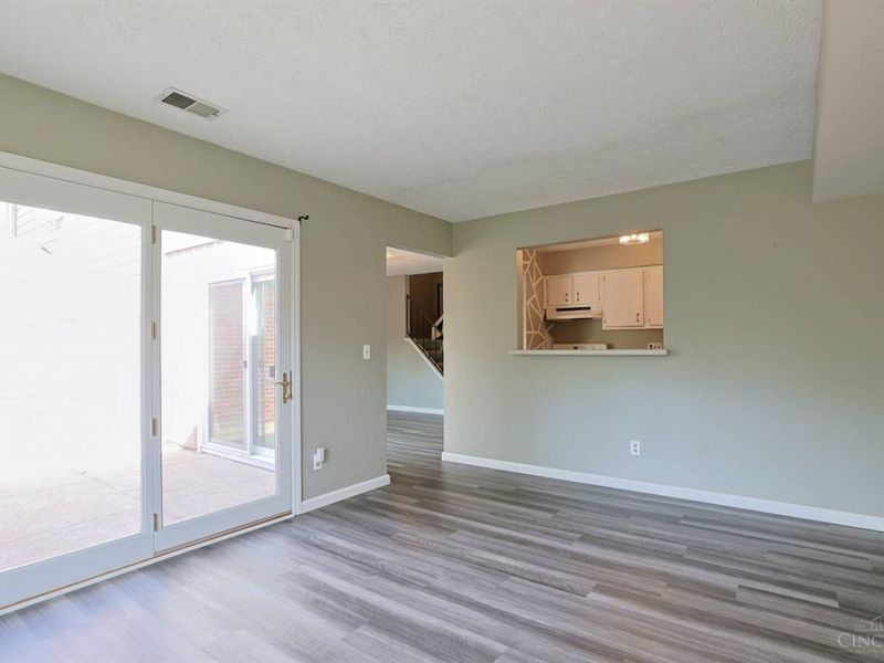 212 Duchess Lane, Union Twp, OH 45255 Photo 6