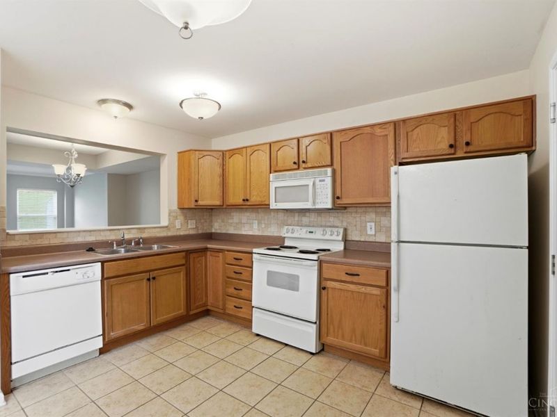 3911 Columbard Lane, Union Twp, OH 45255 Photo 10