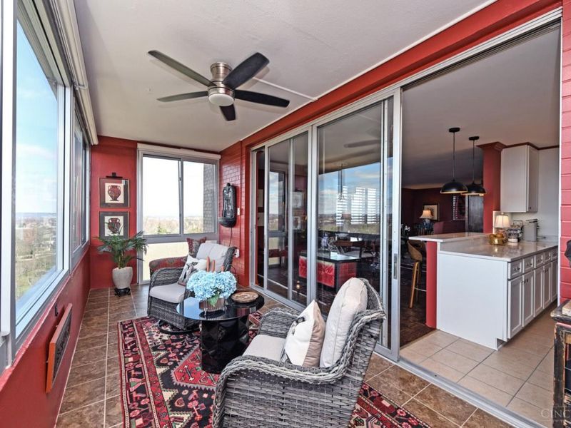 2324 Madison Road, Unit 1208, Cincinnati, OH 45208 Photo 18