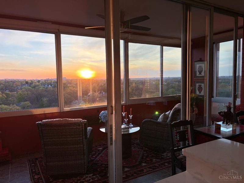 2324 Madison Road, Unit 1208, Cincinnati, OH 45208 Photo 32