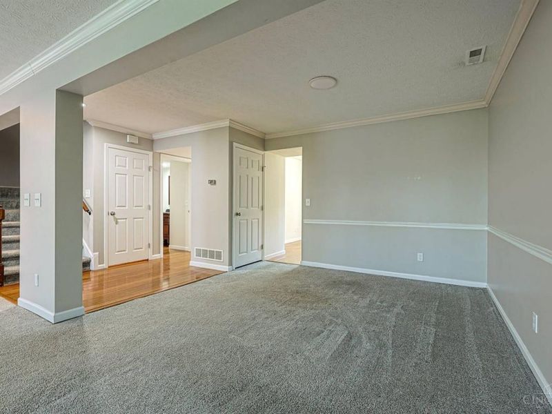 401 Shakerdale Road, Cincinnati, OH 45242 Photo 12