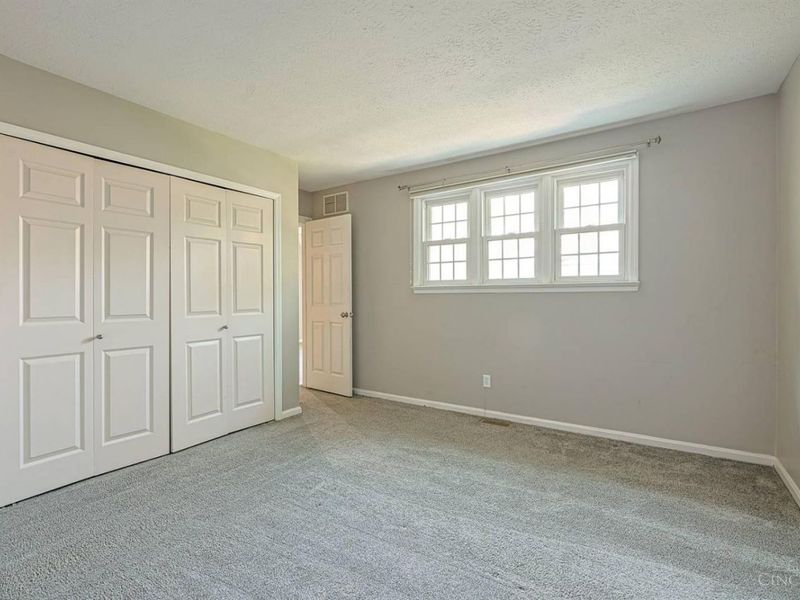401 Shakerdale Road, Cincinnati, OH 45242 Photo 25