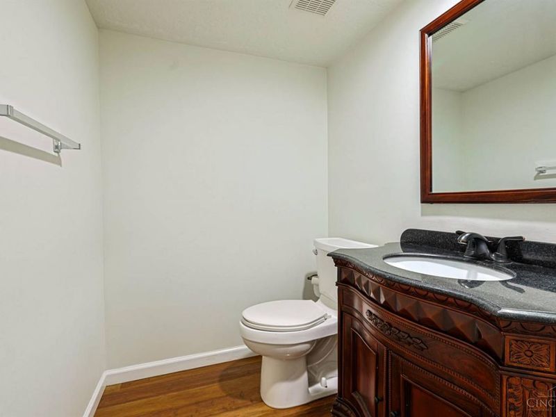 401 Shakerdale Road, Cincinnati, OH 45242 Photo 28