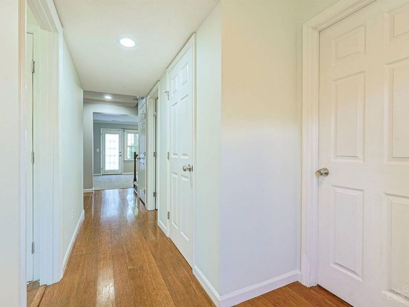 401 Shakerdale Road, Cincinnati, OH 45242 Photo 4