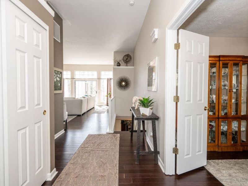 5003 Lord Alfred Court, Sharonville, OH 45241 Photo 14