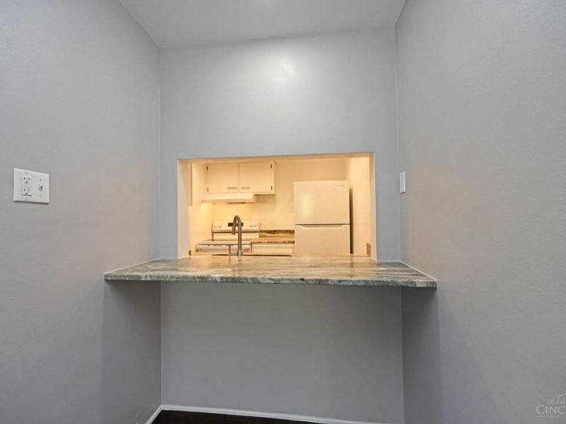 945 Parkside Place, Cincinnati, OH 45202 Photo 13