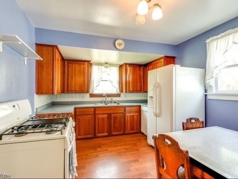 1308 Gorge Boulevard , Akron, OH 44310 Photo 3