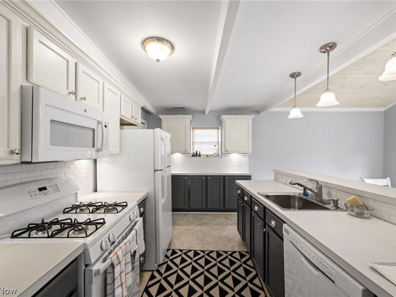 267 Rustic Rook Road, Chippewa Lake, OH 44215 Photo 12