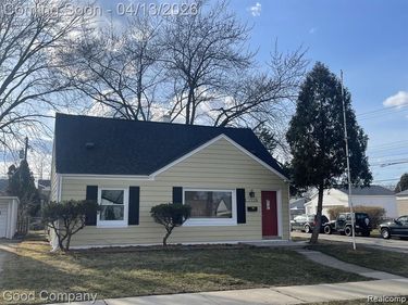 22859 Almond Avenue, Eastpointe, MI 48021