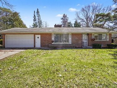 3617 Circle Drive, Flint, MI 48507